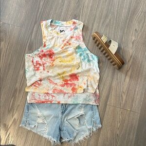 SO Vibrant Tie-Dye tank